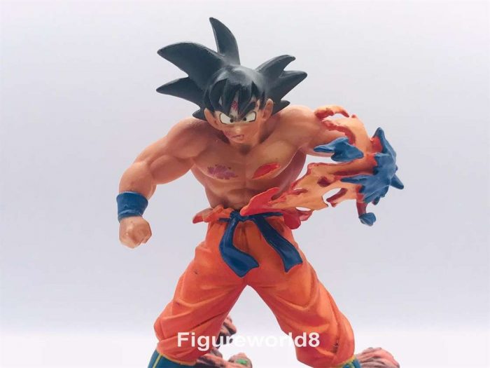 Battle Damaged Son Goku Megahouse