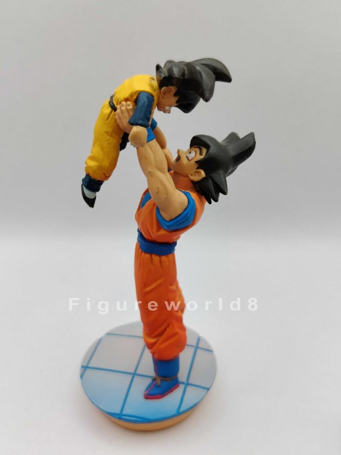 Goku Carrying Goten Megahouse