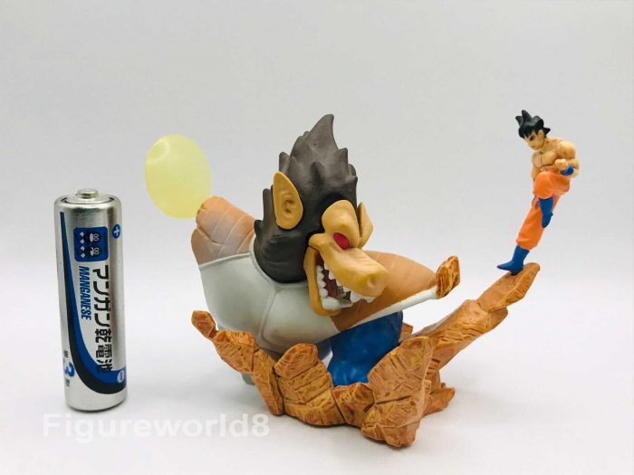 Oozaru Vegeta Vs Son Goku Banpresto