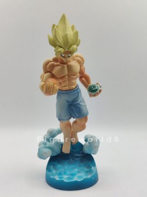 Super Saiyan Goku with Dragon Ball & Scouter Megahouse